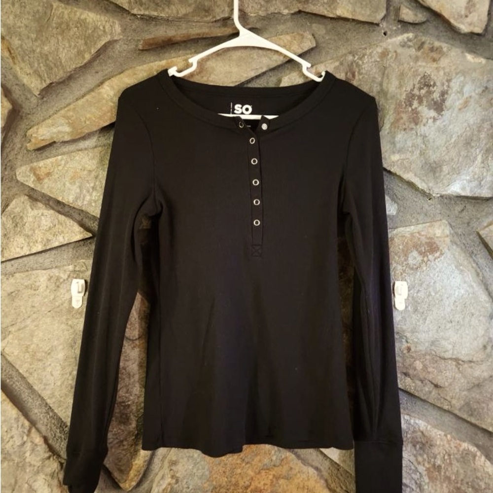 SO long sleeve button down black shirt
